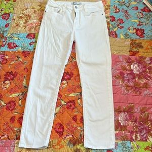 Just Black Denim White Skinny Cropped Jeans - Size 26; 24” inseam